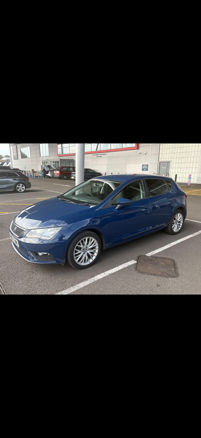 Seat Leon photo